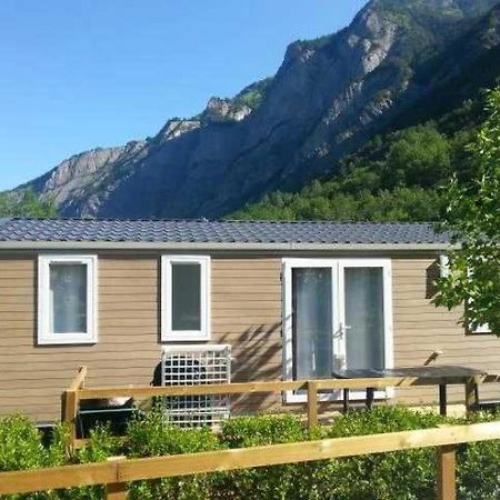 Camping 5 Etoiles - Piscine - Eeceff Le Bourg-d'Oisans Exterior photo